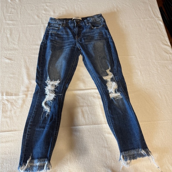 Eunina Women Size 7 Distressed Blue Jeans - Picture 1 of 7